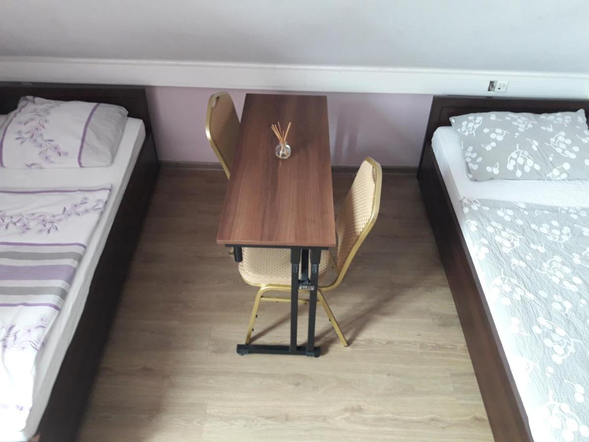 Hostel Palacyk Бидгошч Екстериор снимка